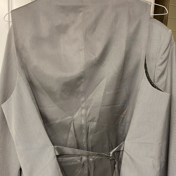 Men’s Express Slim Fit Suit - Picture 12 of 14